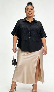 Picture of CURVY GIRL BLOUSE WITH LACE